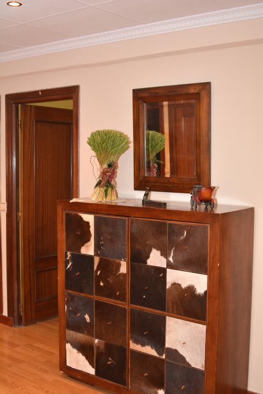 Hostal Gastrobar Carmelo Villarejo de Salvanés Esterno foto